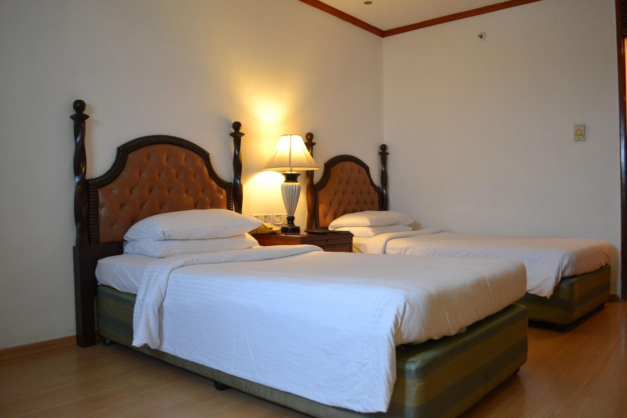 Taj Banjara Hotel Hyderabad Bagian luar foto A room at the hotel