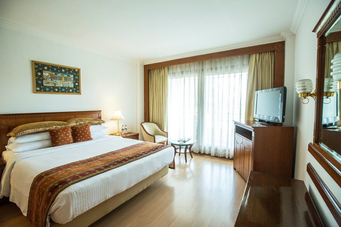 Taj Banjara Hotel Hyderabad Bagian luar foto A room at the Taj Bengal
