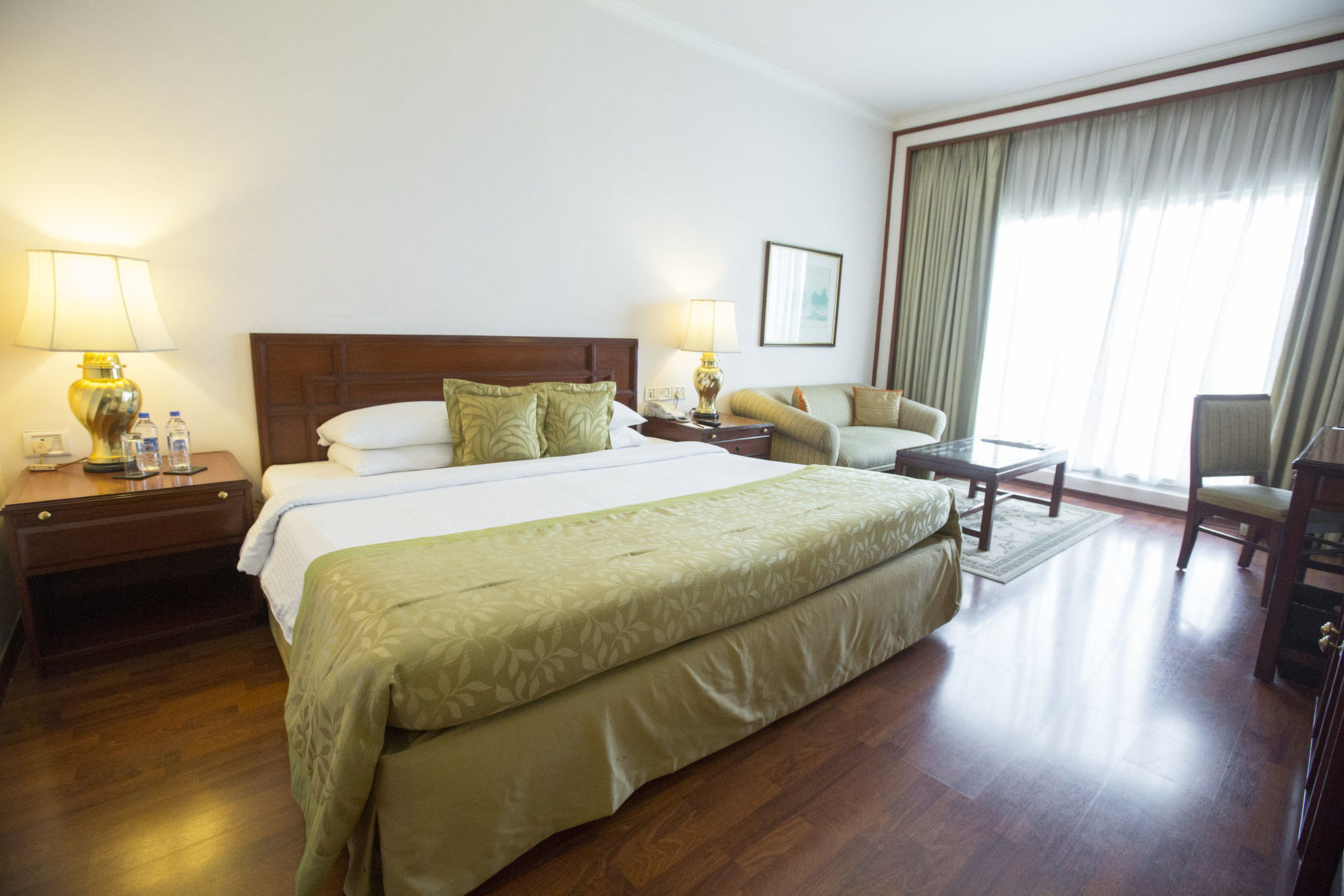 Taj Banjara Hotel Hyderabad Bagian luar foto A room at the Taj Bengal