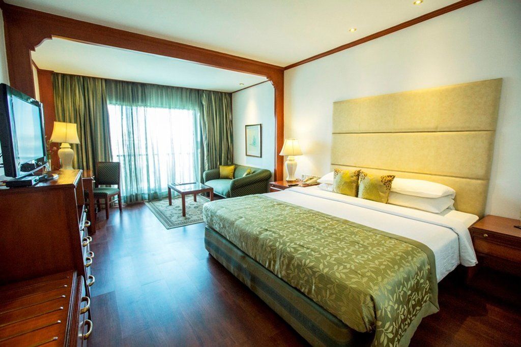 Taj Banjara Hotel Hyderabad Bagian luar foto A room at the Taj Bengal